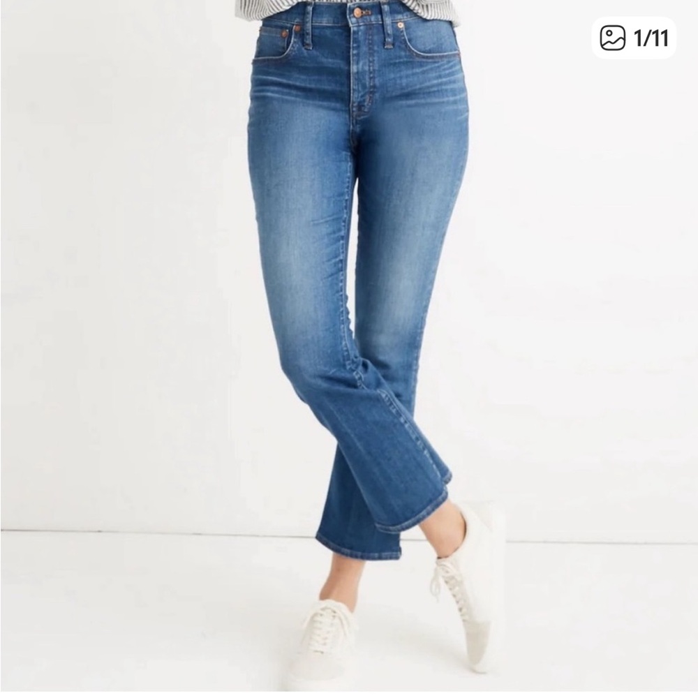 Madewell Cali Demi-Boot Jeans Size 33 | Enmore Wash Kick Flare Cropped High Rise